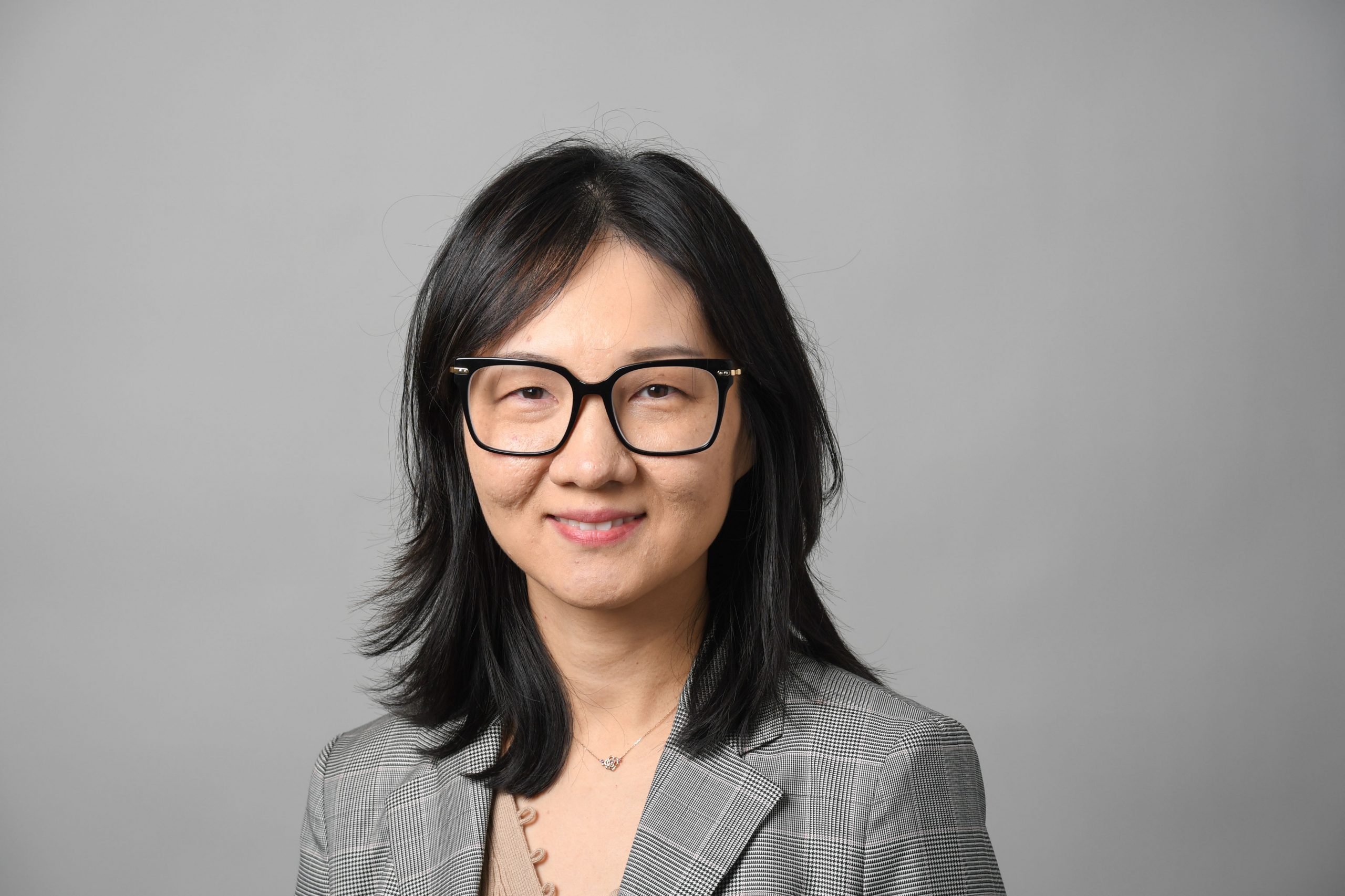 Dr. Na Zhang's portrait photo, 2025. (Peter Morenus/UConn Photo)