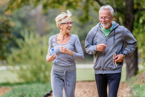 HDFS- Aging/Gerontology, couple jogging