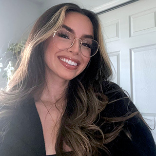 Headshot, Anisia Guzelides