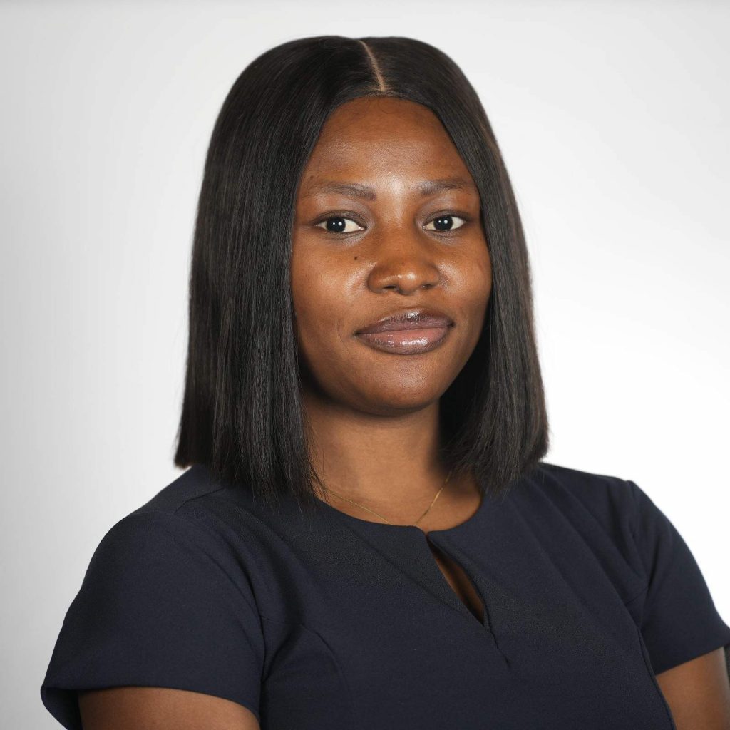 Headshot, Gloria Oladeji